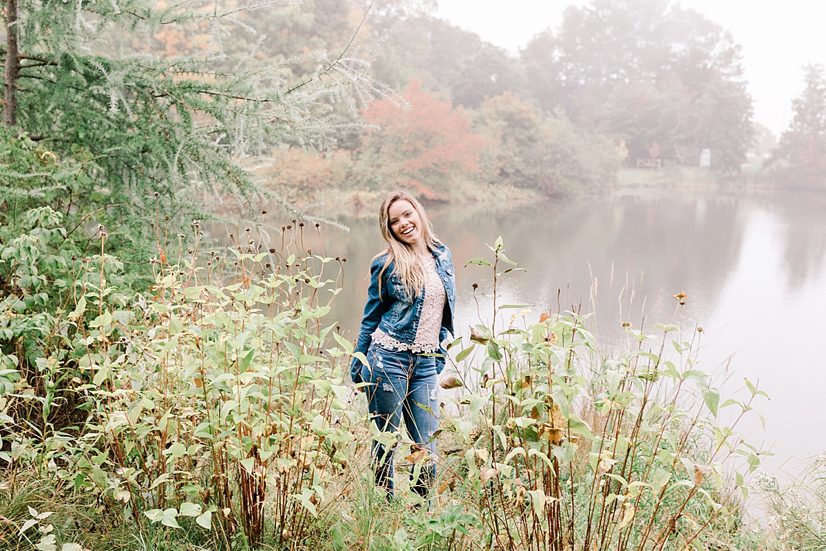 duluth senior girl in jean jacket near bagley nature park